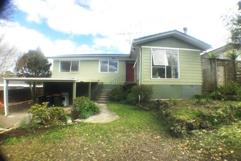 Photo of property in 7 Cushla Place, Massey, Auckland, 0614