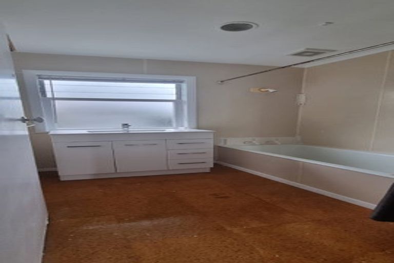 Photo of property in 117 Manuroa Road, Takanini, 2112