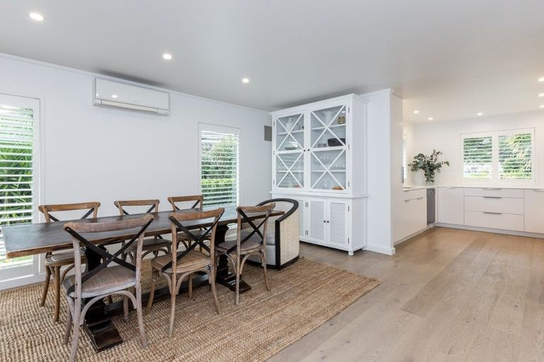 Photo of property in 42 Iona Road, Havelock North, 4130
