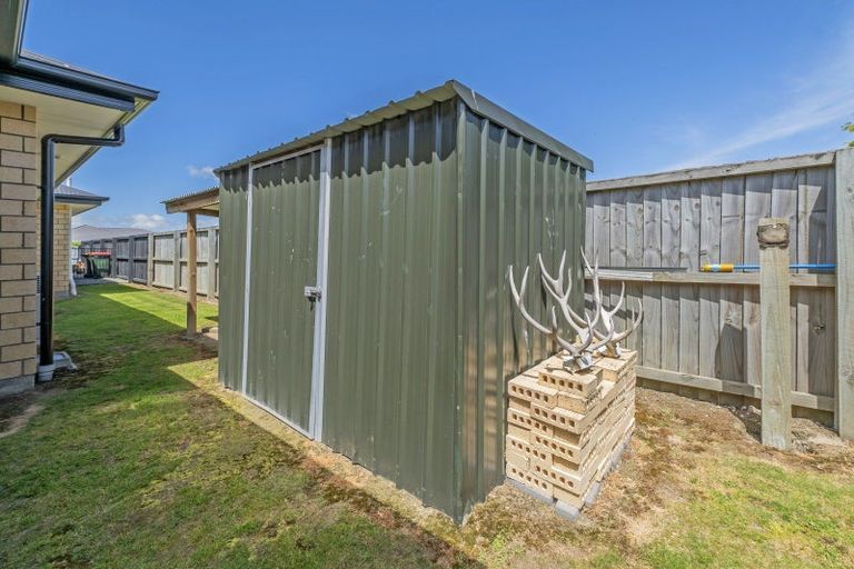 Photo of property in 13 Cressy Place, Darfield, 7510