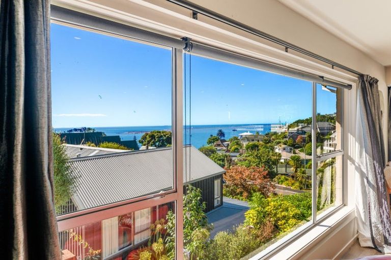 Photo of property in 8 The Cliffs, Britannia Heights, Nelson, 7010