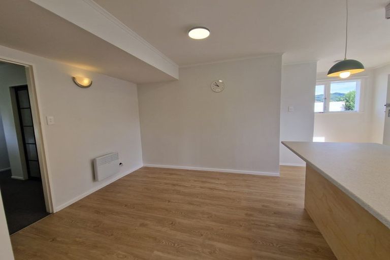 Photo of property in 35 Routley Crescent, Elderslea, Upper Hutt, 5018