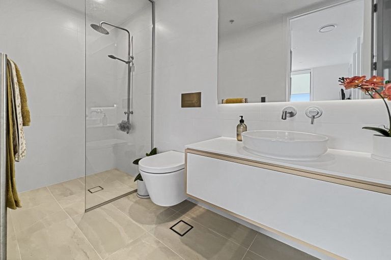 Photo of property in 102/32 Anzac Road, Browns Bay, Auckland, 0630
