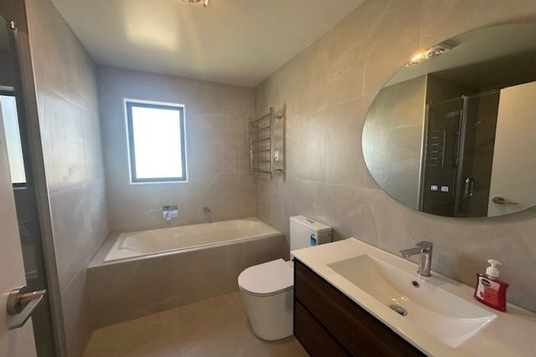 Photo of property in 169 Henwood Road, Westgate, Auckland, 0814