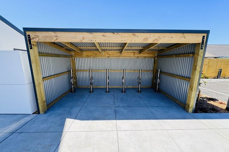 Photo of property in 9a/2 Maronan Street, Woolston, Christchurch, 8023