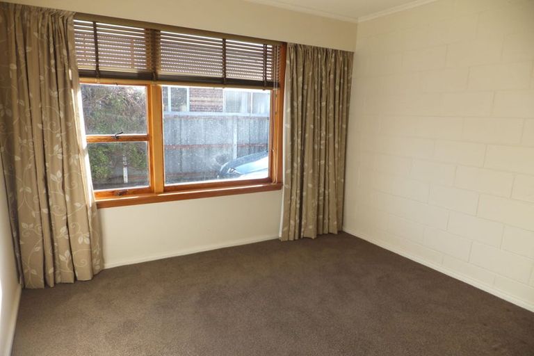 Photo of property in 2/184 Centaurus Road, Saint Martins, Christchurch, 8022