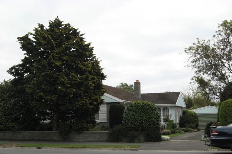 Photo of property in 65 Grahams Road, Burnside, Christchurch, 8041