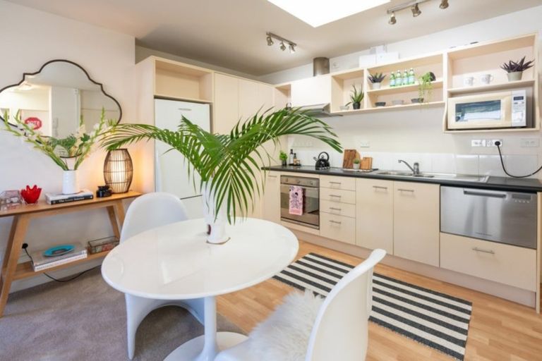 Photo of property in Westhaven Apartments, 23/127u Molesworth Street, Thorndon, Wellington, 6011