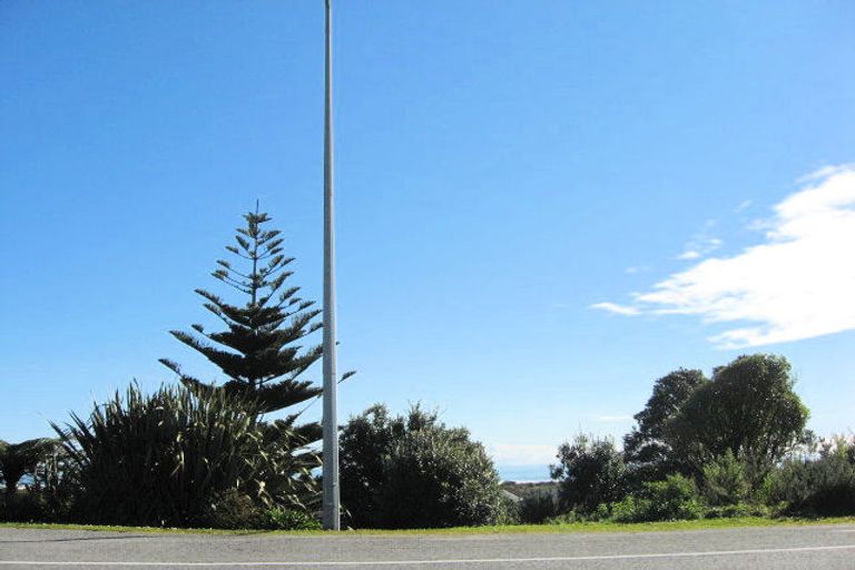 Photo of property in 138 Main Road South, Karoro, Greymouth, 7805
