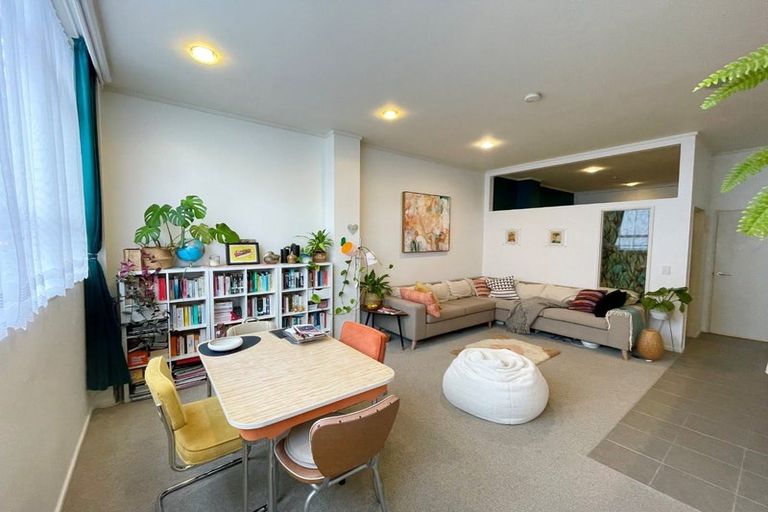 Photo of property in Edward Street Apartments, 21/3 Edward Street, Te Aro, Wellington, 6011