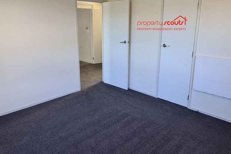 Photo of property in 15 Shearwater Street, One Tree Point, 0118