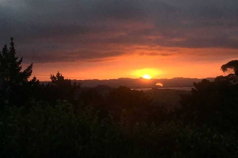 Photo of property in 1611 Kaipara Coast Highway, Kaukapakapa, 0984