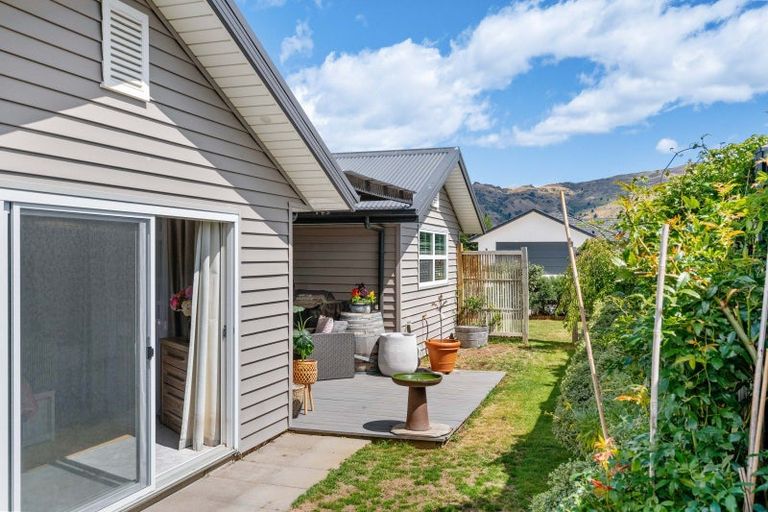 Photo of property in 13 Hosking Drive, Cromwell, 9310