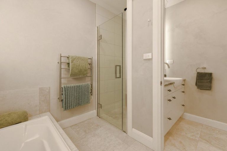 Photo of property in 60 Miles Lane, Tauriko, Tauranga, 3110