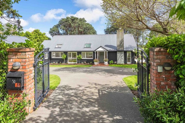 Photo of property in 50 Huia Street, Waikanae, 5036