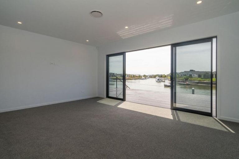 Photo of property in 14 Lady Jocelyn Place, Whitianga, 3510