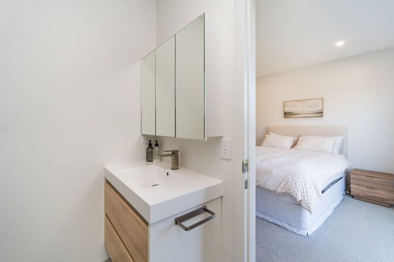 Photo of property in 78 Freedom Drive, Kelvin Grove, Palmerston North, 4470