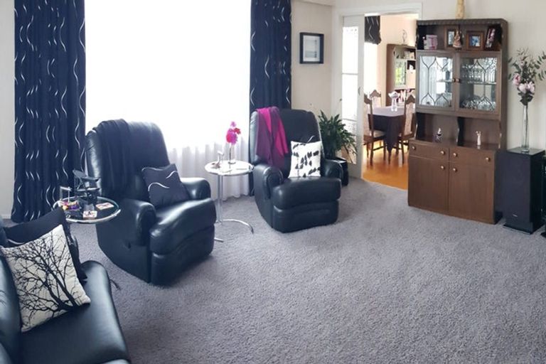 Photo of property in 10 Kukupa Grove, Heretaunga, Upper Hutt, 5018