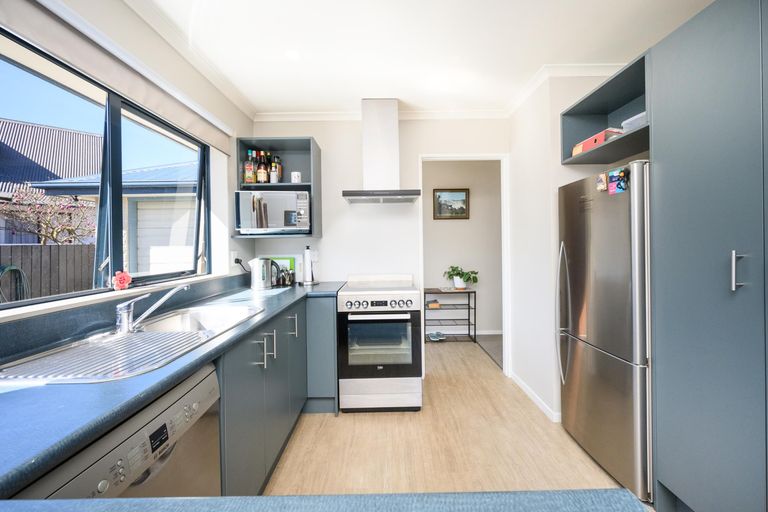 Photo of property in 32 Somerset Crescent, Highbury, Palmerston North, 4412