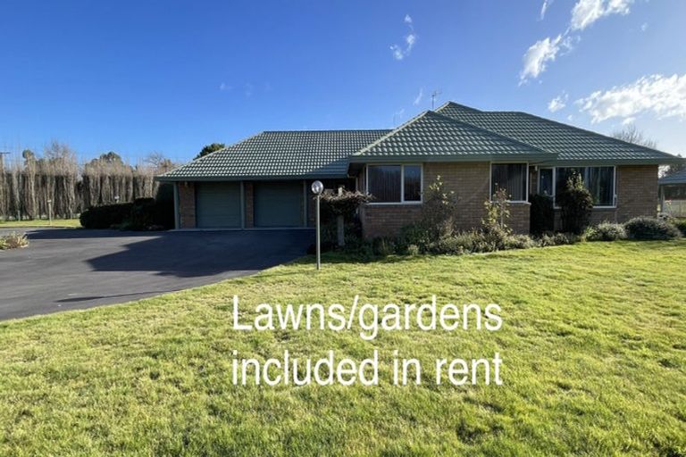 Photo of property in 77 Johnstone Street, Tinwald, Ashburton, 7774