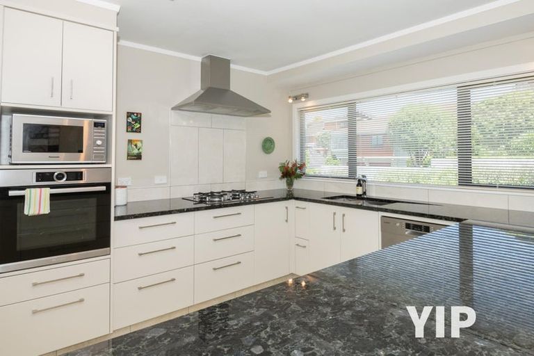 Photo of property in 8 Ramphal Terrace, Khandallah, Wellington, 6035