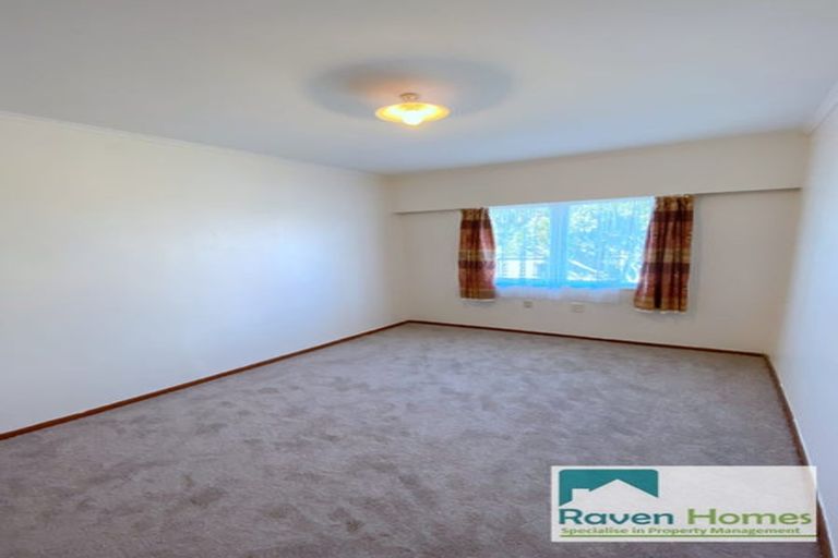 Photo of property in 3/134 Onewa Road, Northcote, Auckland, 0627