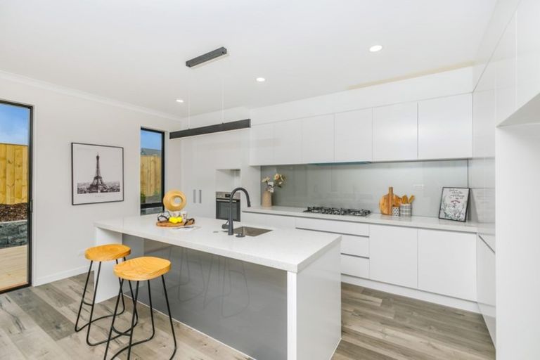 Photo of property in 41 Myland Drive, Hobsonville, Auckland, 0616