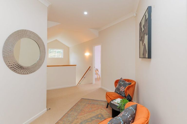 Photo of property in 44 Furlong Crescent, Churton Park, Wellington, 6037