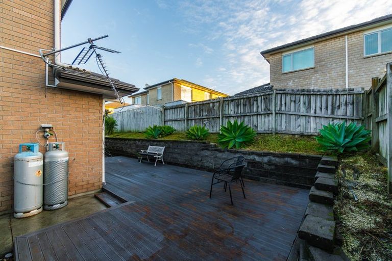 Photo of property in 78 Keri Vista Rise, Papakura, 2110