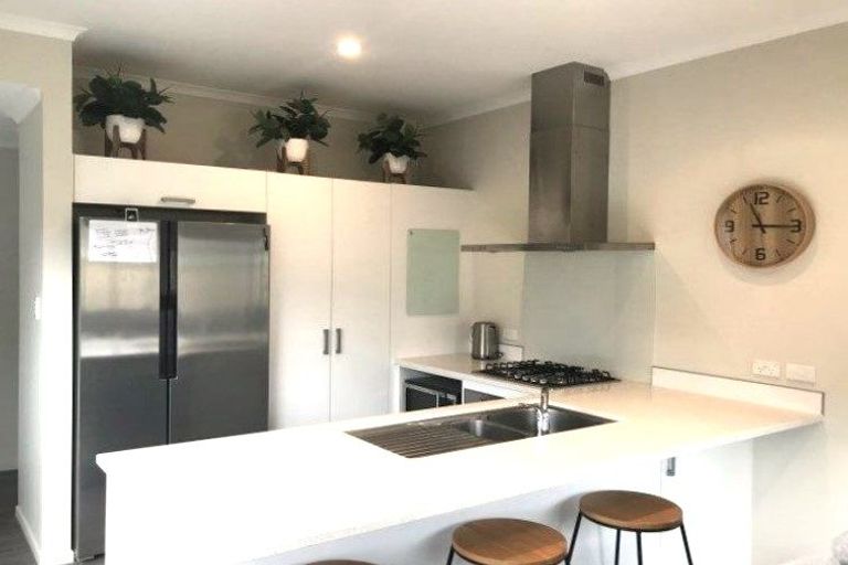 Photo of property in 11 Lanyard Street, Pyes Pa, Tauranga, 3112