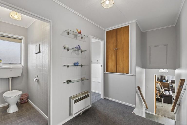 Photo of property in 7a Blake Street, Waitara, 4320
