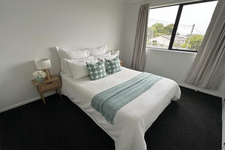 Photo of property in 27 Matenga Street, Waikanae, 5036