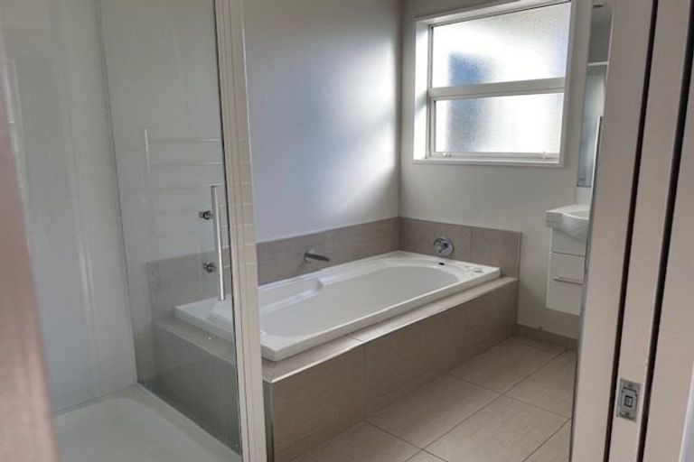 Photo of property in 28 Hakatere Road, Pegasus, 7612