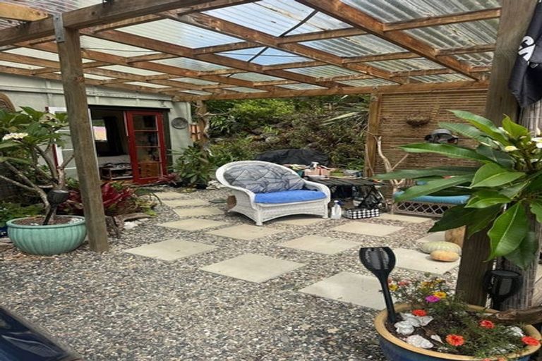 Photo of property in 2412 Whangarei Heads Road, Whangarei Heads, 0174