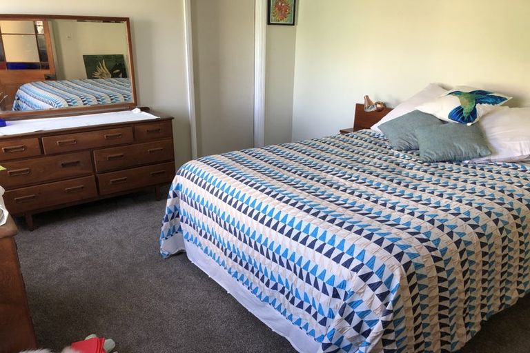 Photo of property in 36 Evans Bay Parade, Roseneath, Wellington, 6021