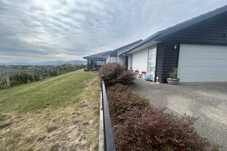 Photo of property in 15 Katania Heights, Brightwater, 7022