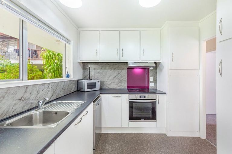 Photo of property in 3/50 Te Kanawa Crescent, Henderson, Auckland, 0610
