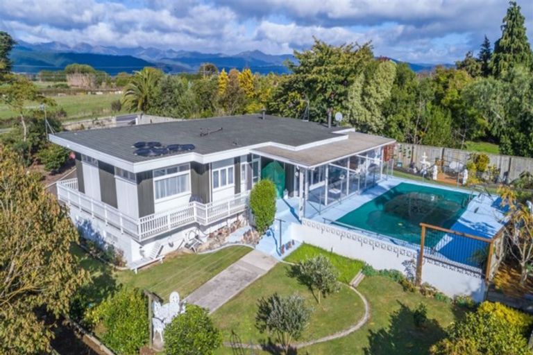 Photo of property in 37 The Avenue, Levin, 5510