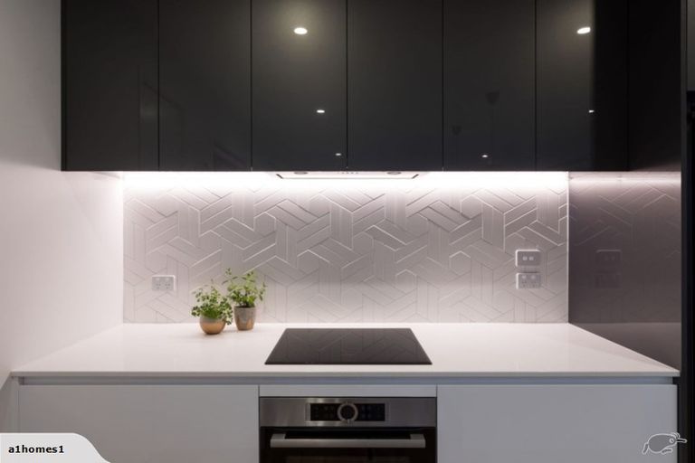 Photo of property in 13 Podgora Avenue, Kumeu, 0810