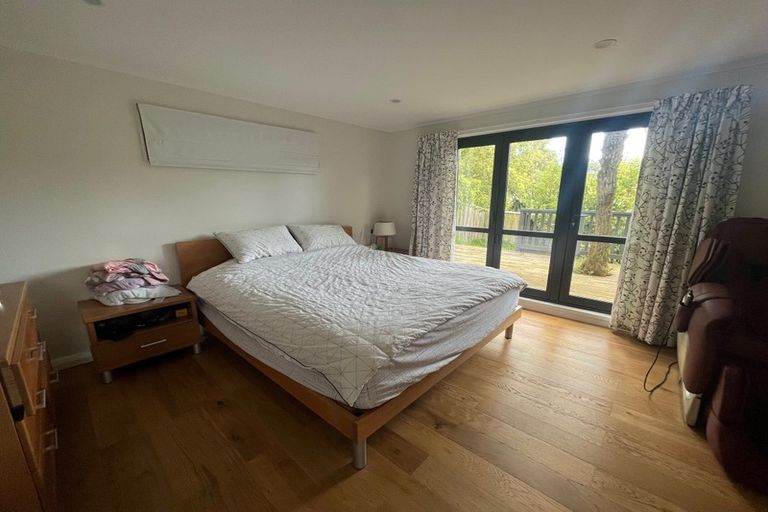 Photo of property in 3 Mcmahon Way, Paparangi, Wellington, 6037