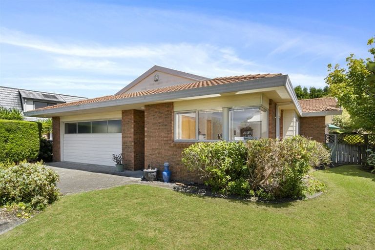 Photo of property in 84 Russley Drive, Mount Maunganui, 3116
