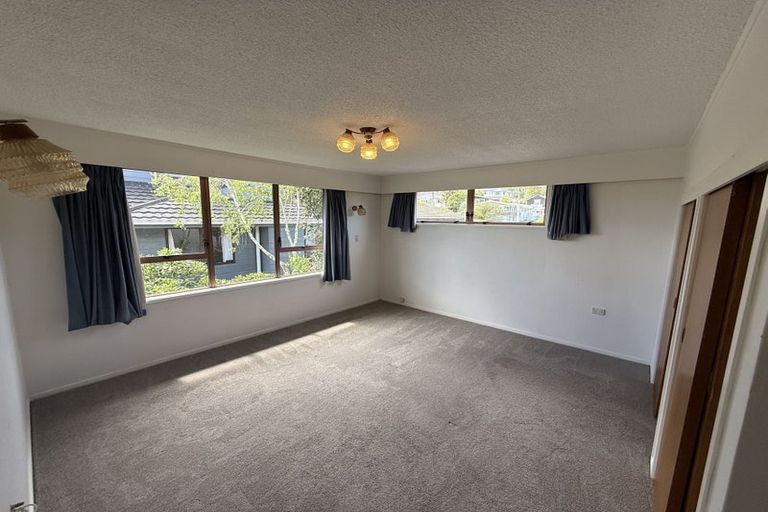 Photo of property in 2/17 Glenvar Road, Torbay, Auckland, 0630