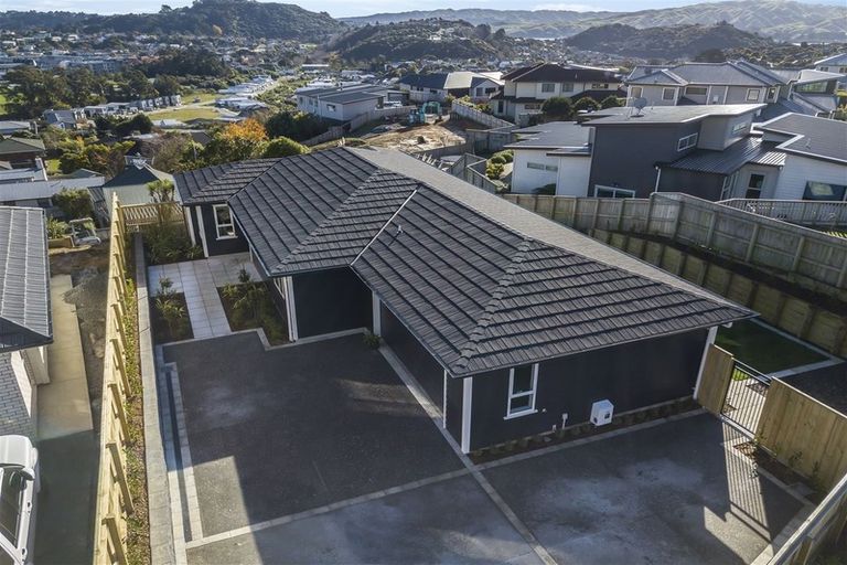 Photo of property in 156 Navigation Drive, Whitby, Porirua, 5024