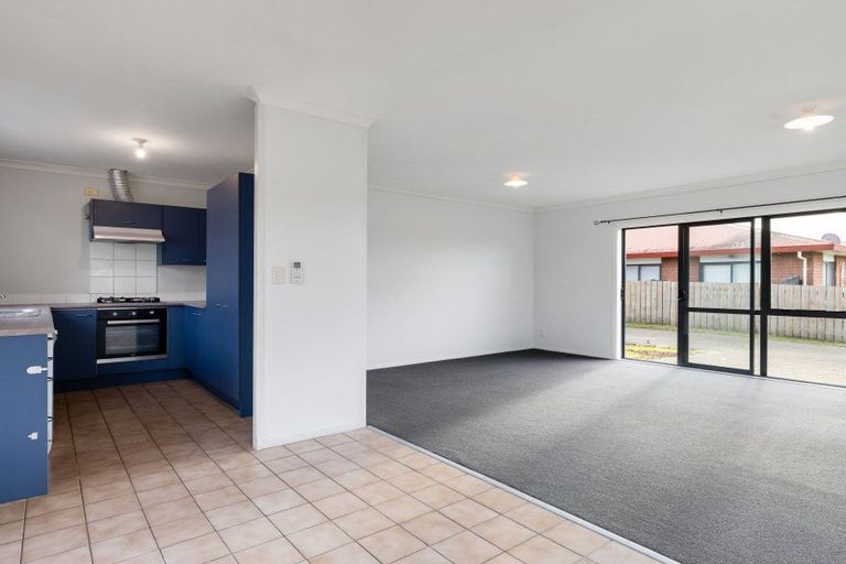 Photo of property in 9 Catalina Drive, Melville, Hamilton, 3206