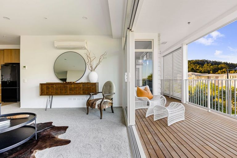 Photo of property in 129 Hibiscus Drive, Orewa, 0931