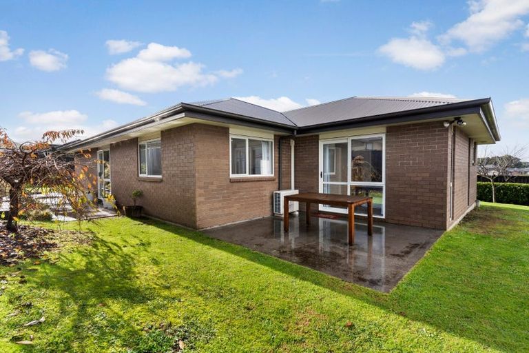 Photo of property in 19 Parkgrove Crescent, Pokeno, 2402