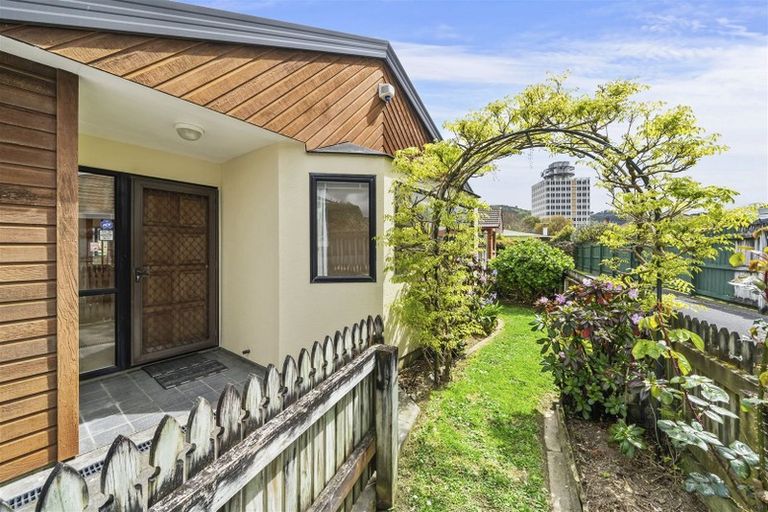 Photo of property in 2/20 De Menech Grove, Avalon, Lower Hutt, 5011