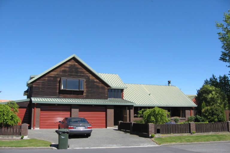 Photo of property in 11 Janelle Place, Rangiora, 7400