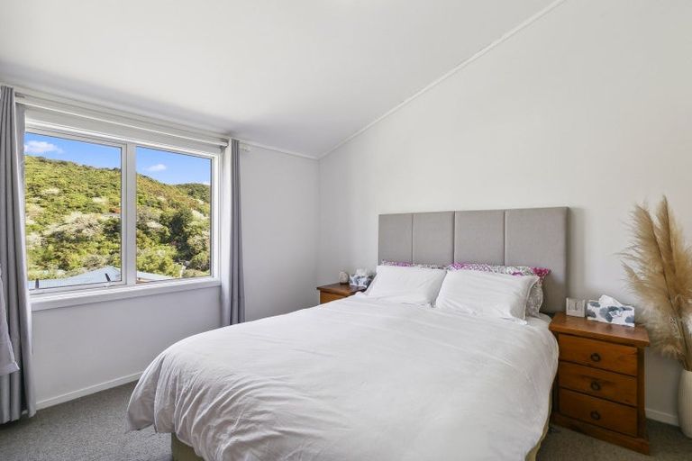 Photo of property in 9 Hazlewood Avenue, Karori, Wellington, 6012