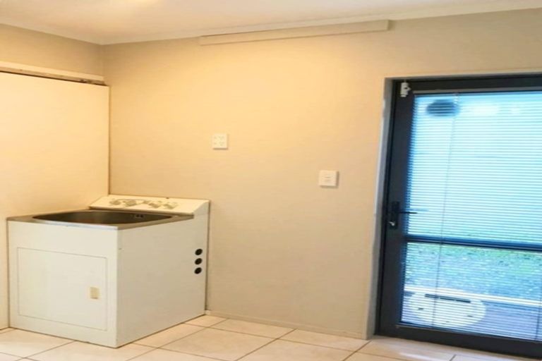 Photo of property in 29a Rosedale Road, Pinehill, Auckland, 0632